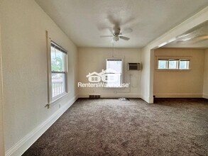 1703 E Grand Ave in Des Moines, IA - Foto de edificio - Building Photo