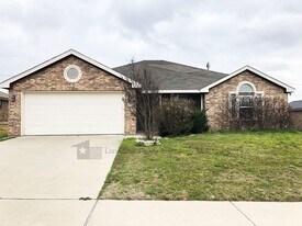 9600 Diana Dr in Killeen, TX - Building Photo