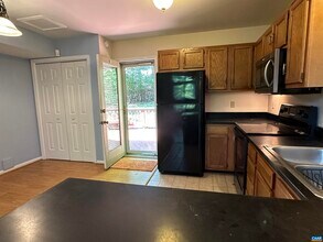 1704 Bent Tree Ct in Charlottesville, VA - Building Photo - Building Photo