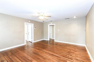 2711 22nd St in Lubbock, TX - Building Photo - Building Photo