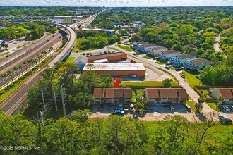 2505 Waters Edge Dr in Neptune Beach, FL - Building Photo - Building Photo