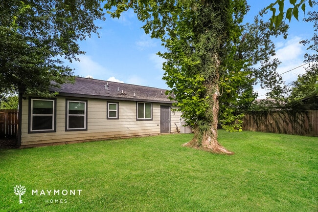 4923 Andrea St in Houston, TX - Building Photo - Building Photo