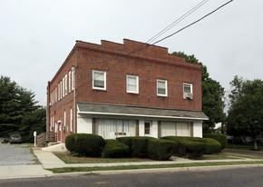 601 Chapel Ave W Apartments