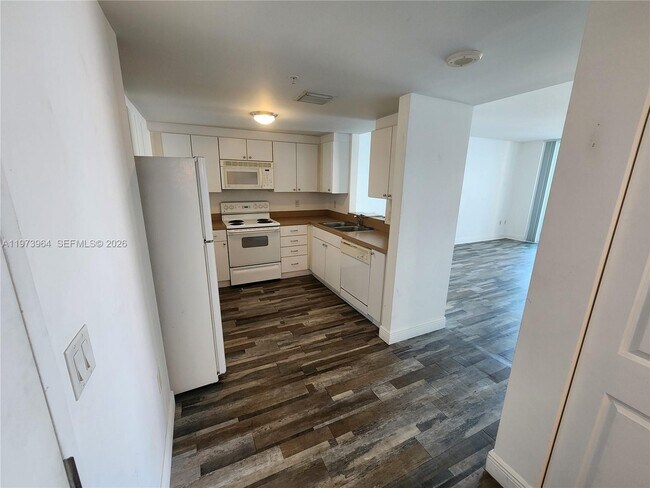 property at 1250 S Miami Ave