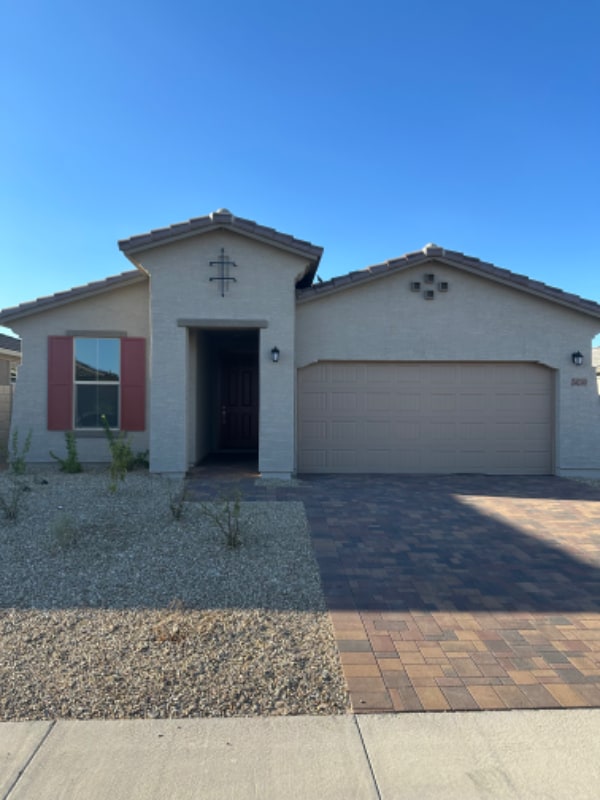 property at 24240 W Hess Ave
