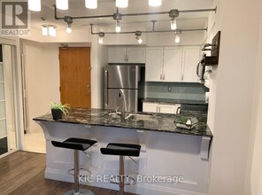 19-419 Northern Heights Dr in Richmond Hill, ON - Building Photo - Building Photo