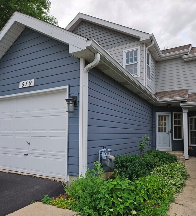 property at 519 Woodcrest Dr