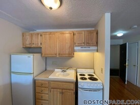 66 Homer Ave in Cambridge, MA - Building Photo