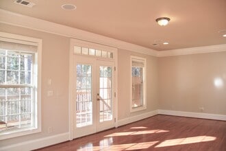 2802 Darby St in Atlanta, GA - Building Photo - Building Photo