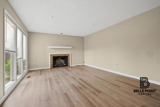 2401 S 64th St in Fort Smith, AR - Foto de edificio - Building Photo