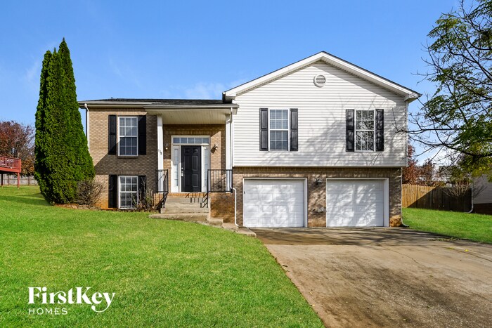 118 West Dr in Clarksville, TN - Building Photo