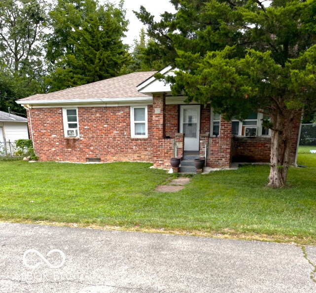 4002 N Edmondson Ave in Indianapolis, IN - Building Photo
