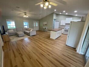 5127 County Road 125 in Wildwood, FL - Building Photo - Building Photo