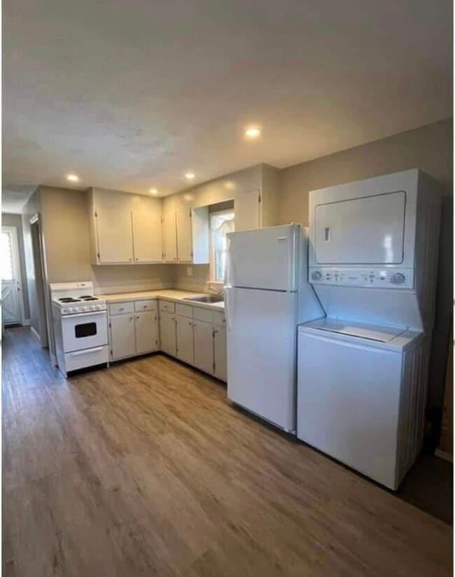 34 Armory St, Unit BUNGALOW