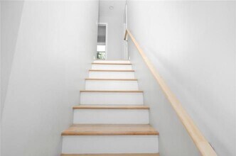 21 Ashbrook Rd in Narragansett, RI - Building Photo - Building Photo