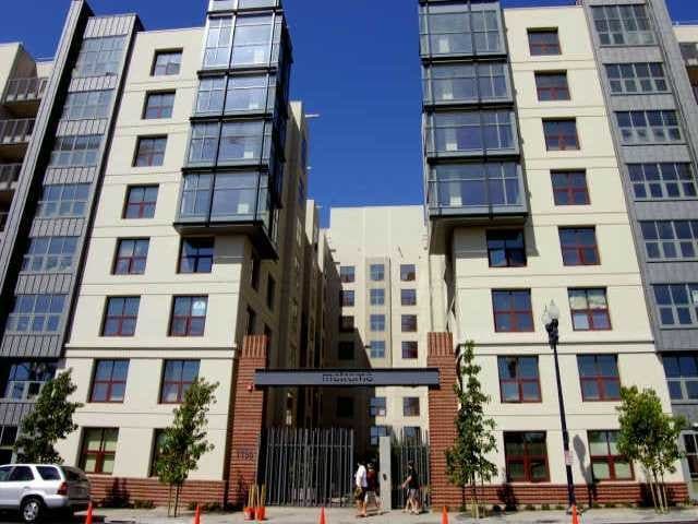 1150 J St, Unit 202 in San Diego, CA - Building Photo