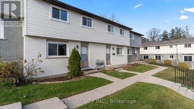 421 Griffith St in London, ON - Building Photo - Building Photo