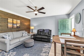 130 N Collier Blvd, Unit 2 in Marco Island, FL - Building Photo - Building Photo