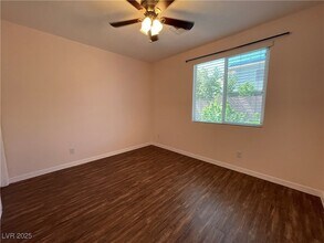 7029 Chestnut Valley St, Unit 1-520 in Las Vegas, NV - Building Photo - Building Photo