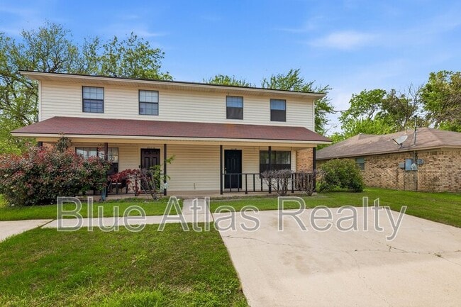 3313 Gardenview Cir in Denton, TX - Building Photo - Building Photo