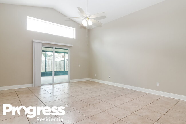 12230 Dawn Vista Dr in Riverview, FL - Foto de edificio - Building Photo