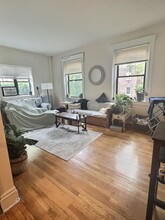 7 Naples Rd, Unit 2 in Brookline, MA - Building Photo - Building Photo