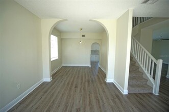 11208 Scotchwood Dr in Riverview, FL - Building Photo - Building Photo