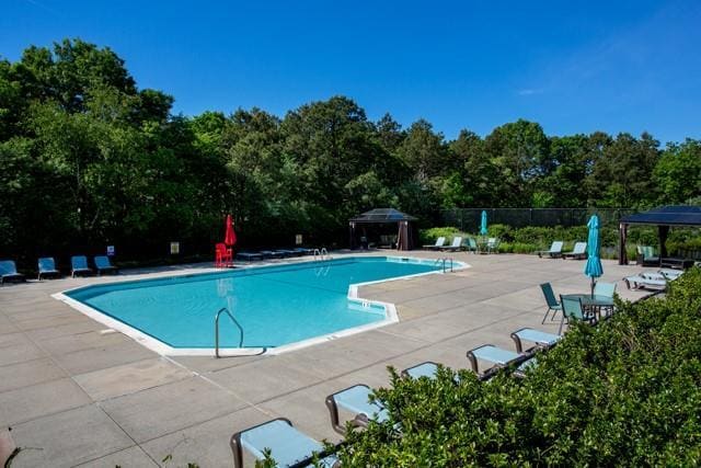 property at 1000 Saddle Rock Rd