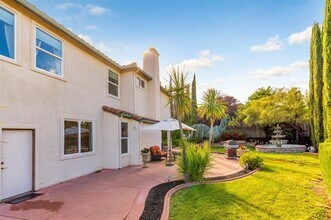 5063 Winterfield Dr in El Dorado Hills, CA - Building Photo - Building Photo