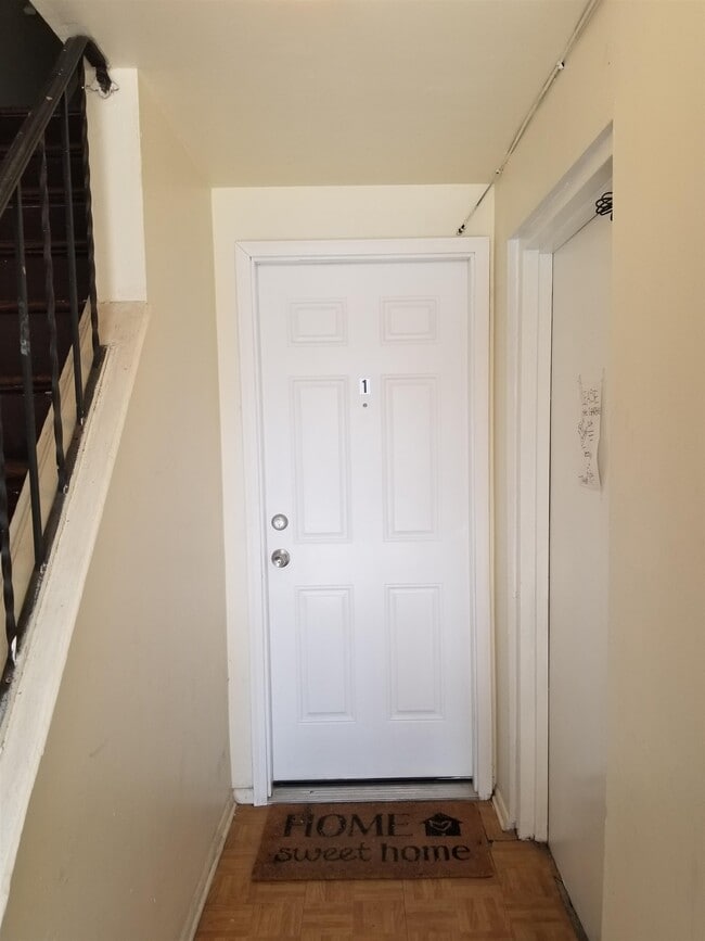 38 Fisk St in Jersey City, NJ - Building Photo - Building Photo