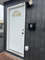 256 Hooker Ave in Poughkeepsie, NY - Building Photo