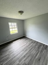 37115 Goldenrod Ct in Dade City, FL - Building Photo - Building Photo