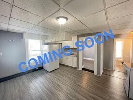 416 Rimmon St in Manchester, NH - Building Photo