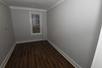 811 Avery Ave in Syracuse, NY - Foto de edificio - Building Photo