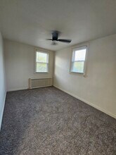 1029 Fanshawe St, Unit 2nd FLOOR in Philadelphia, PA - Building Photo - Building Photo