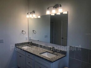384 Prineville St in Port Charlotte, FL - Building Photo - Building Photo