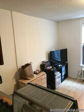 270 Newbury St in Boston, MA - Building Photo - Building Photo