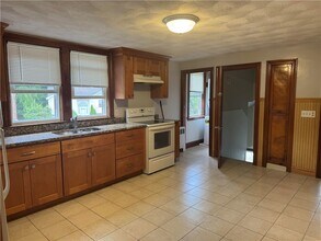 83 Farnum Pike, Unit 3610-128 in Smithfield, RI - Foto de edificio - Building Photo