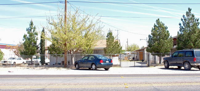 10367 North Loop Dr in El Paso, TX - Building Photo - Building Photo