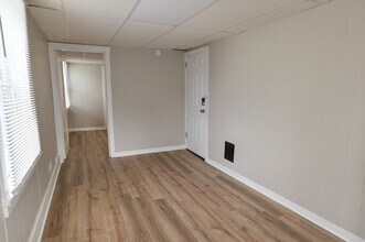 226 W Simpson St in Mechanicsburg, PA - Building Photo - Building Photo