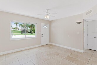 211 20th Ave in Indian Rocks Beach, FL - Building Photo - Building Photo