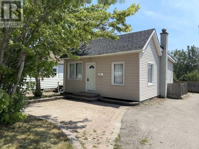 property at 199 Bloor St W
