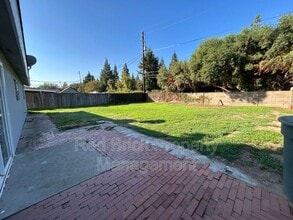 315 Donner Rd in Merced, CA - Building Photo - Building Photo