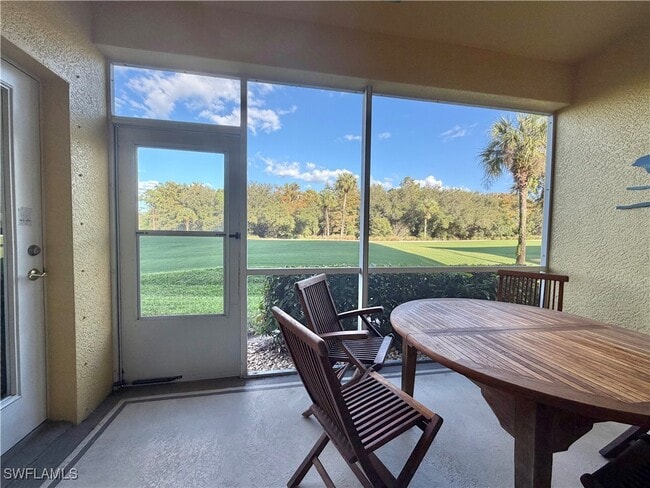 6828 Sterling Greens Dr in Naples, FL - Building Photo - Building Photo