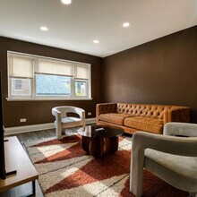 3161 N Cambridge Ave in Chicago, IL - Building Photo - Building Photo