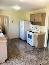 5807 Colchester Dr in Orlando, FL - Building Photo - Building Photo