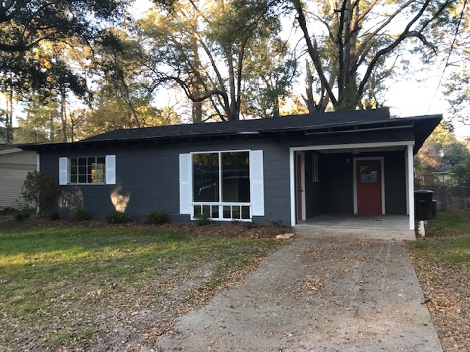 414 Eason Pl in Monroe, LA - Building Photo