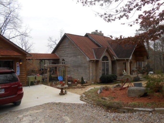 900 Dennison Hts in Batesville, AR - Building Photo