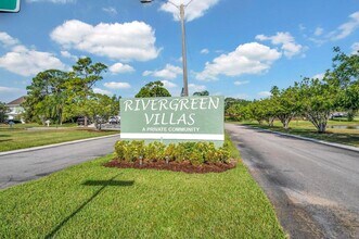 1758 SE Ryecroft Ct in Port St. Lucie, FL - Building Photo - Building Photo