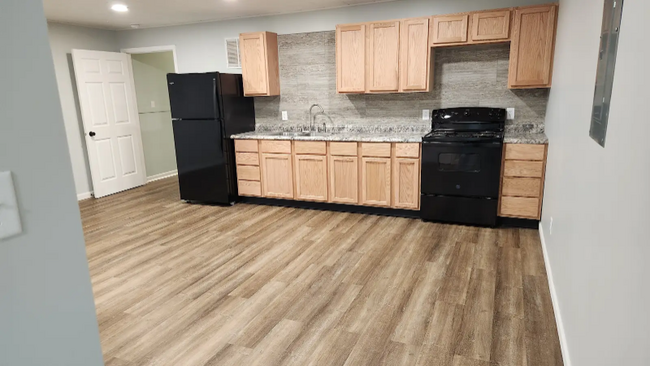 property at 205 S 16th St